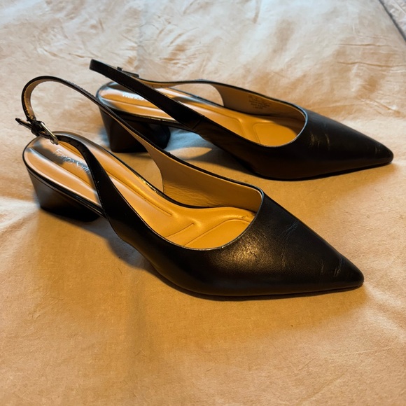 Franco Sarto Racer Black Slingback Heels - Size 10 - Picture 4 of 7